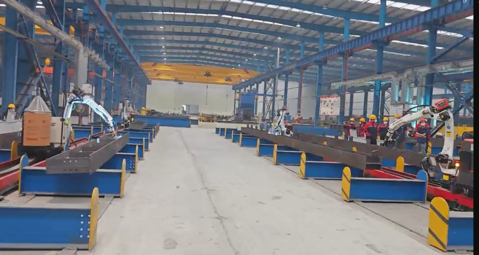robot welding steel structure